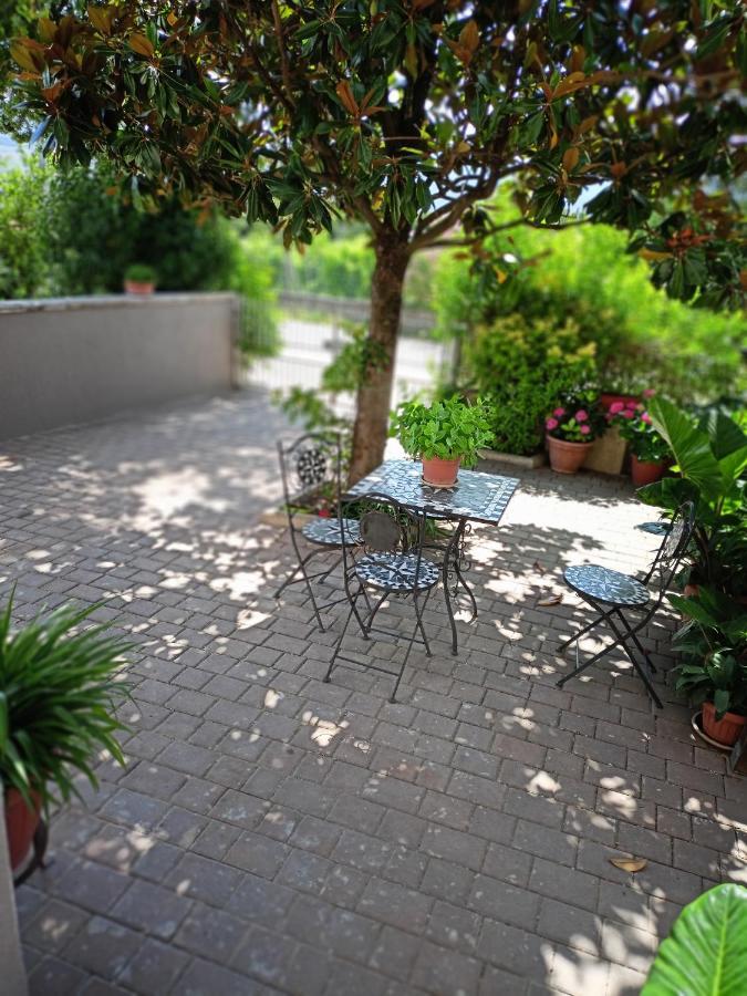 Marco - Camere Con Bagno Privato Vicino Al Centro Foligno Extérieur photo